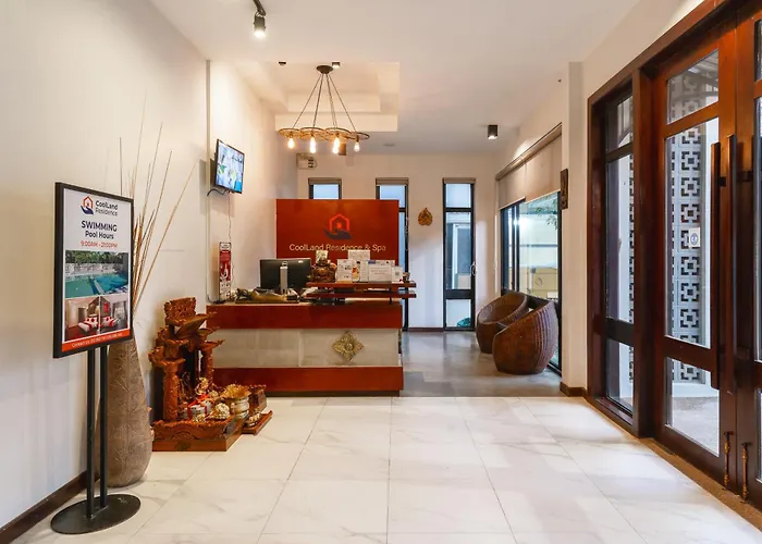 Hotel Coolland & 3*