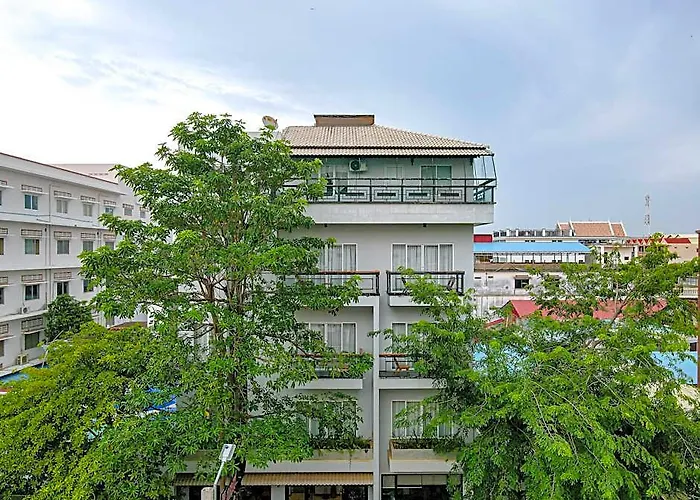 Coolland & Hotel 3*