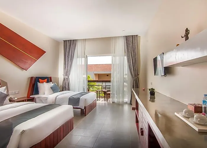 Hotel Coolland & 3*
