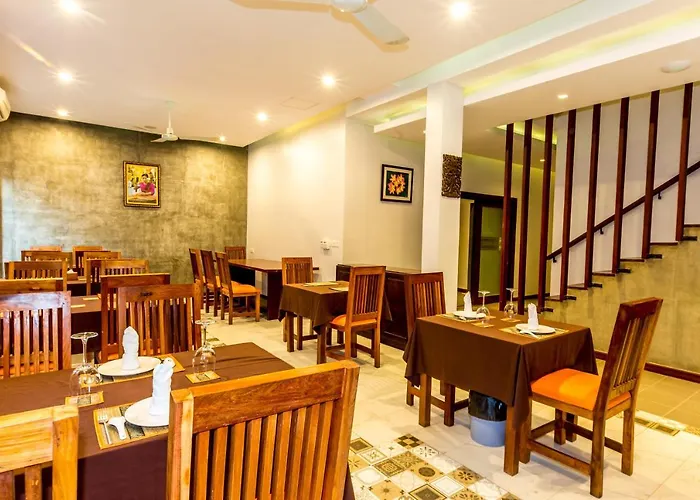 Hotel Coolland & 3*