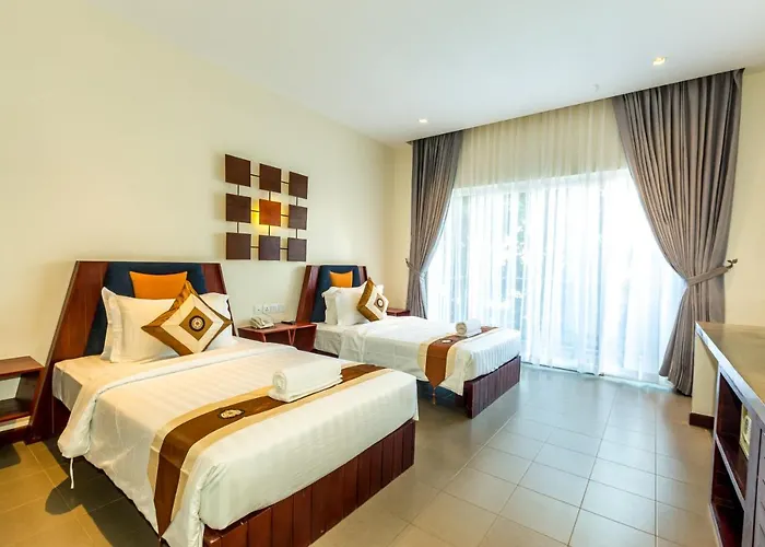 Coolland & Hotel